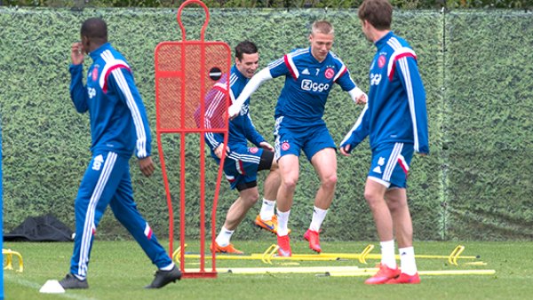 我可以帮你 我可以帮你